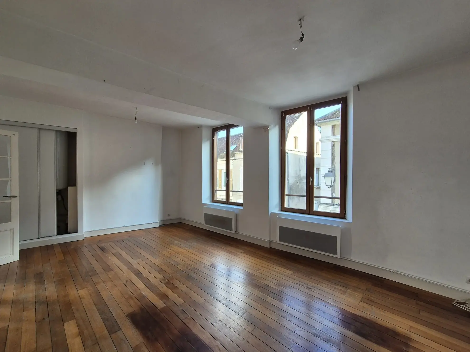 Bel appartement T4 de 75,40 m² dans le centre-ville de Sens 