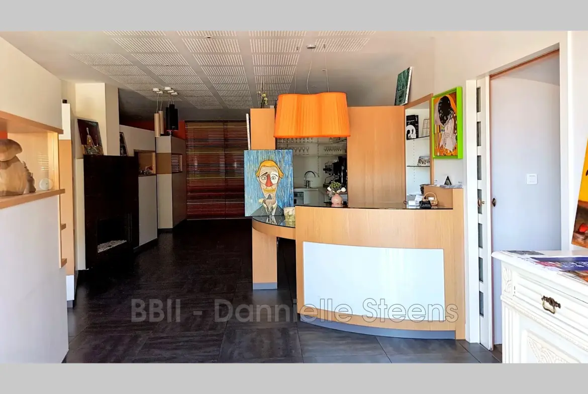 Grande maison à vendre à Corlay près de l'étang du Pellinec - 340 m² 