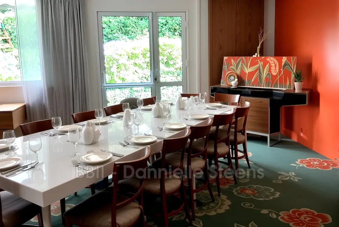 Grande maison à vendre à Corlay près de l'étang du Pellinec - 340 m² 