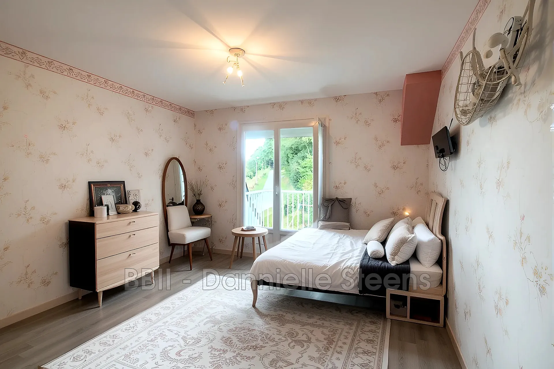 Grande maison à vendre à Corlay près de l'étang du Pellinec - 340 m² 