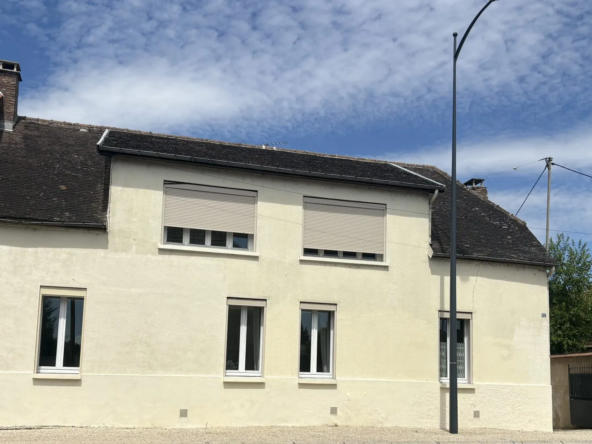 Belle maison familiale de 189 m² avec dépendances à Maizières-la-Grande-Paroisse
