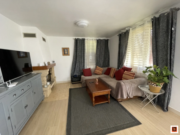 Maison de 90 m² avec jardin à La Monnerie-le-Montel - Confort et proximité