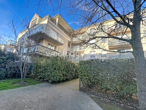 Appartement 2 pièces avec terrasse à Éragny – Proche transports, écoles et commerces