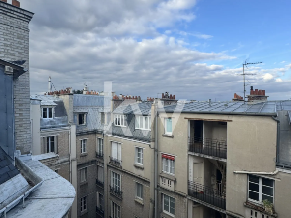 Studio de standing à Passy, dernier étage avec vue dégagée, idéal investisseur ou pied-à-terre à Paris 16