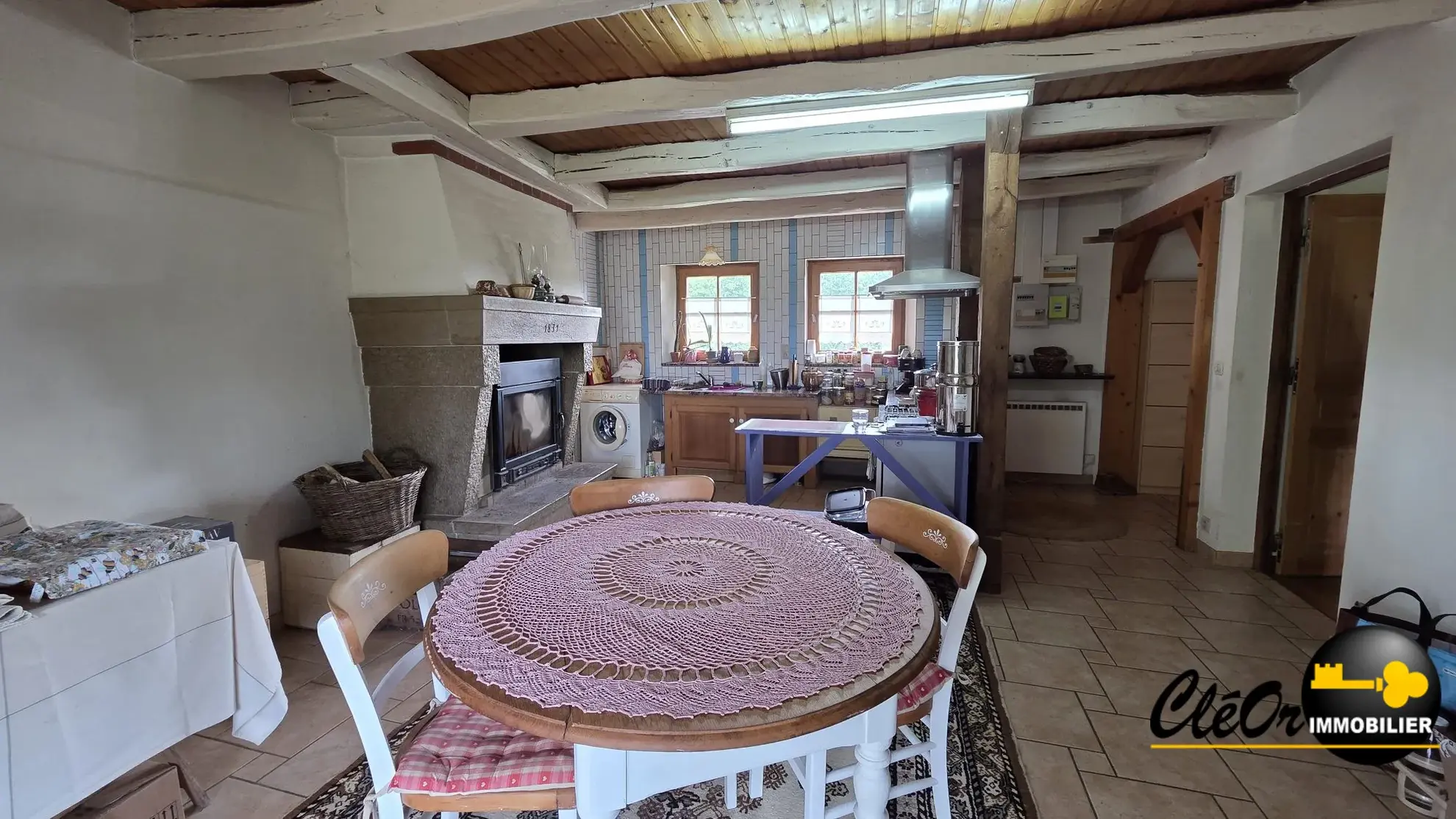 Maison à vendre sur un terrain de 6 215 m² à Charette-Varennes 