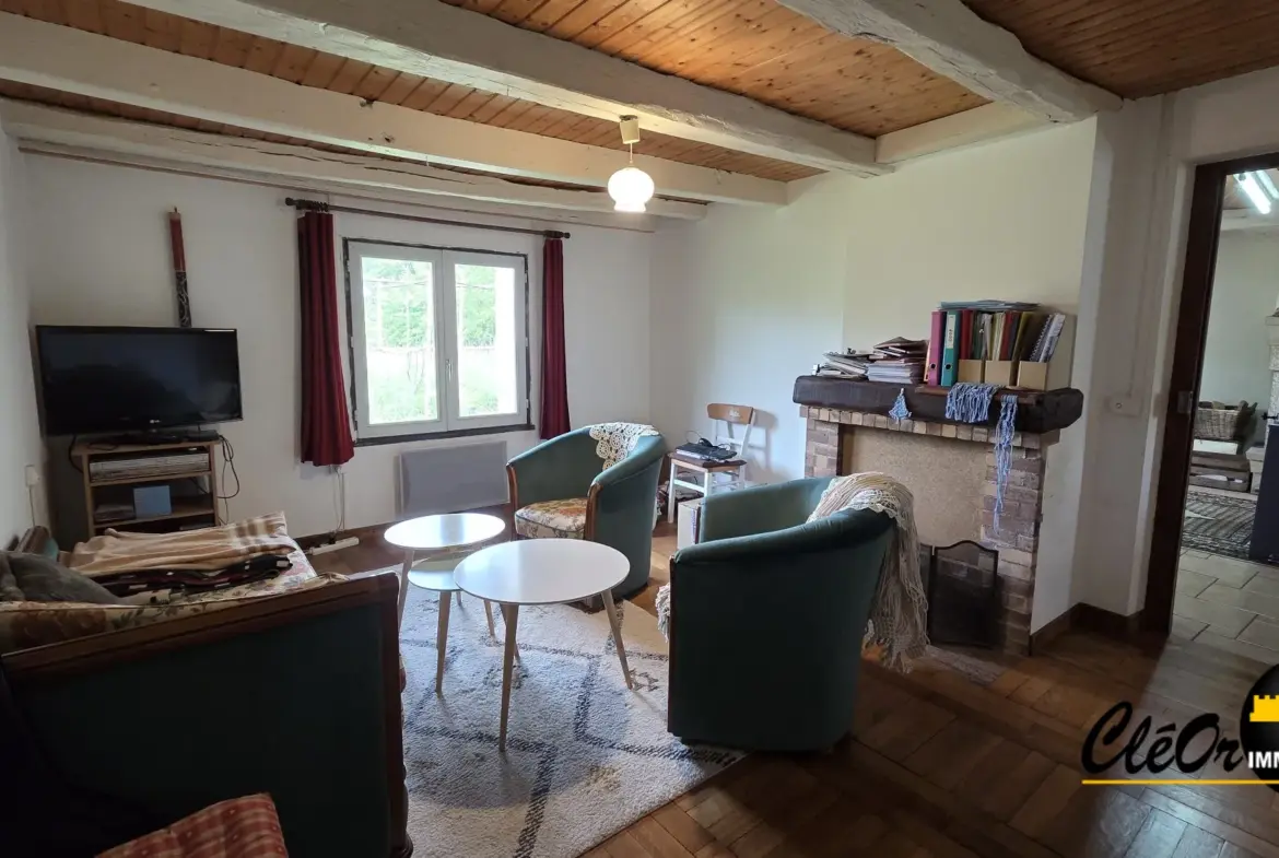 Maison à vendre sur un terrain de 6 215 m² à Charette-Varennes 