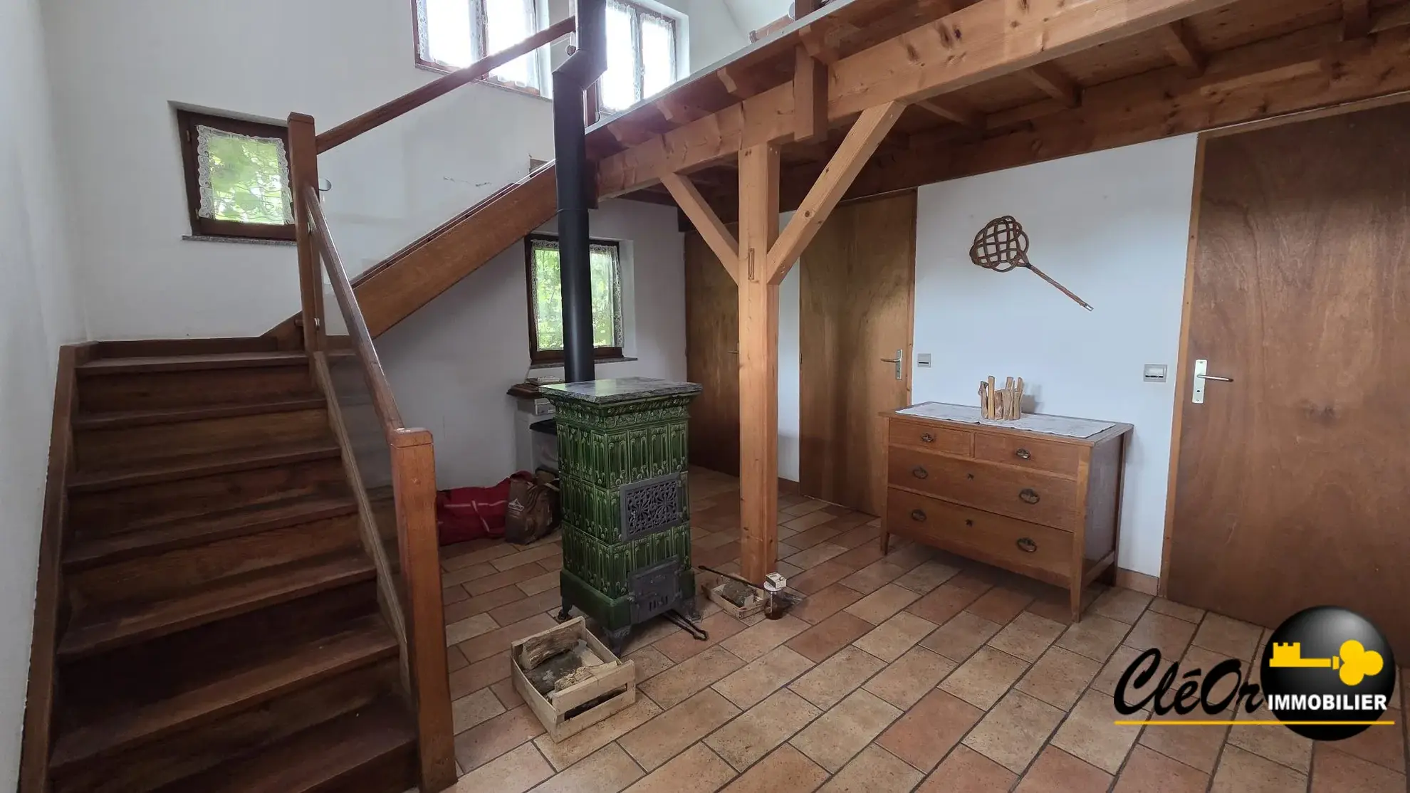 Maison à vendre sur un terrain de 6 215 m² à Charette-Varennes 