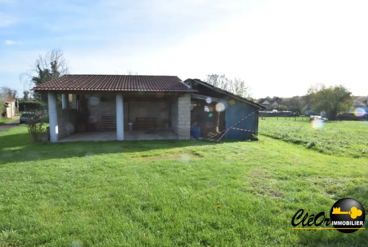 Maison à vendre sur un terrain de 6 215 m² à Charette-Varennes 