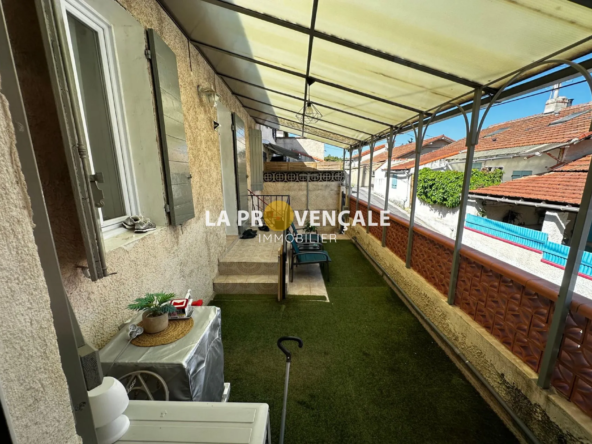 Charmante maison mitoyenne de 42 m² à Gréasque - Quartier calme et résidentiel