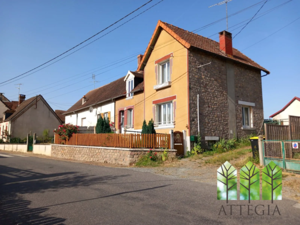 Maison 85 m² avec jardin et garage à Chambon-sainte-croix