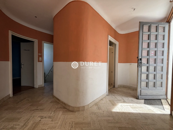 Maison à rénover de 140 m² avec jardin et potentiel à Challans