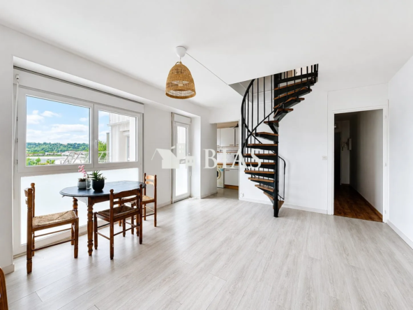 Appartement Duplex de 83m² avec Terrasse à Petit-Quevilly