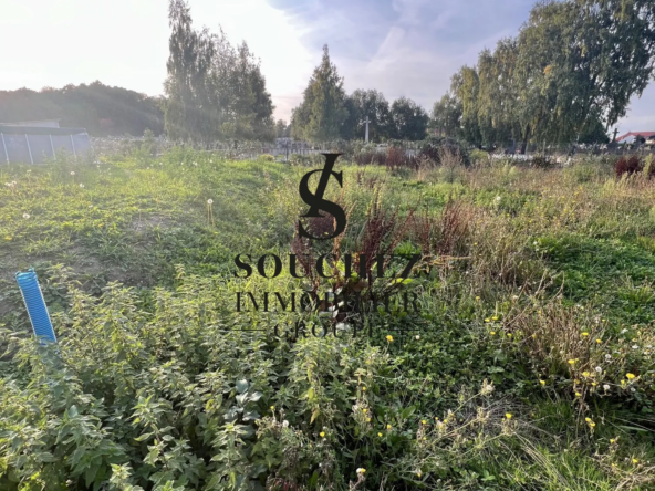 Terrain constructible calme à Bully-les-Mines de 724 m²