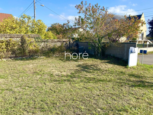 Terrain constructible de 370 m² à Bellengreville, environnement paisible