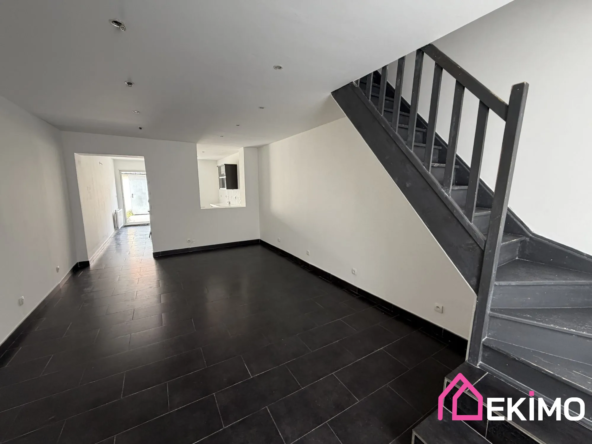 Maison de ville rénovée de 77 m² à Roubaix avec terrasse et jardin