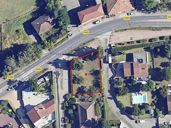 A Vendre Terrain à Tupinier, Parcelle de 528 m² pour Maison Familiale