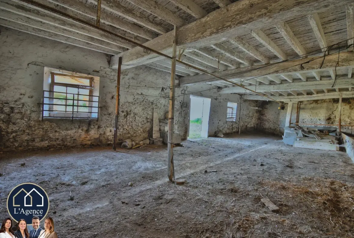 Magnifique grange en pierre à restaurer à Gambais, Yvelines 