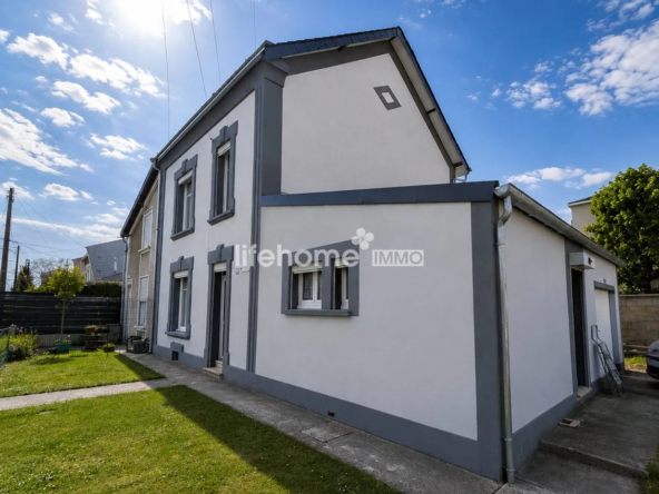 Maison à vendre à Charleville-Mézières de 130 m² avec jardin et garage