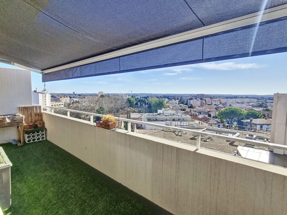 Charmant appartement 2 pièces avec terrasse à Nîmes, idéal pour investissement ou résidence principale