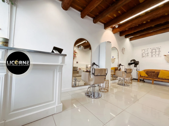 A vendre fonds de commerce de salon de coiffure dans le ROVE