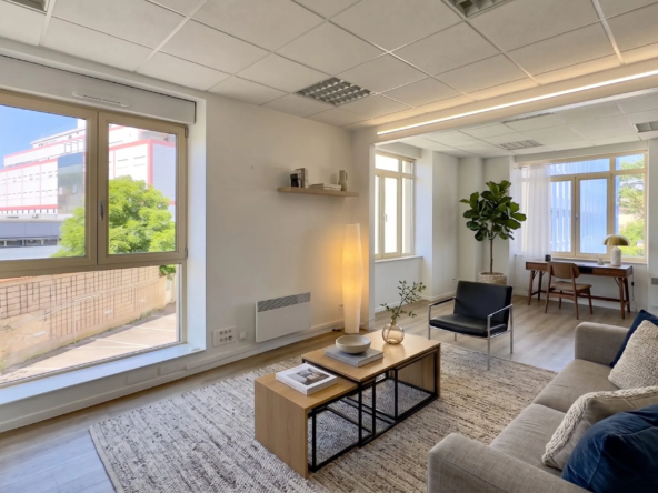 Appartement T4 rénové à vendre à Nancy, quartier Vieille Ville / Léopold, 80m²