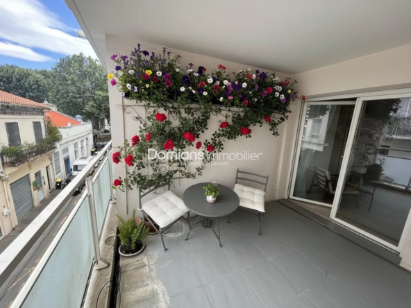 Appartement T2 avec Terrasse et Parking à Perpignan Centre-ville