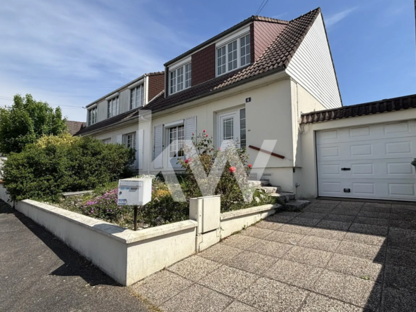 Très belle maison mitoyenne 5 pièces avec jardin à Saint-Jean-de-Braye