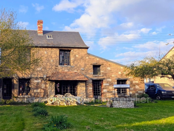 A vendre maison ancienne de 83 m² avec terrain à Caudebec-lès-Elbeuf