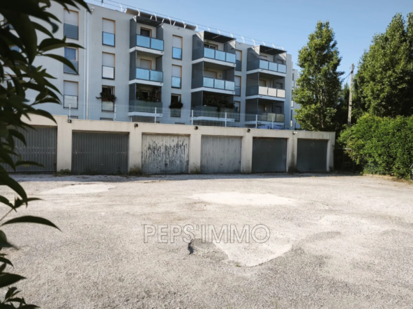 Garage à vendre à Martigues Jonquières – Stationnement ou stockage sécurisé
