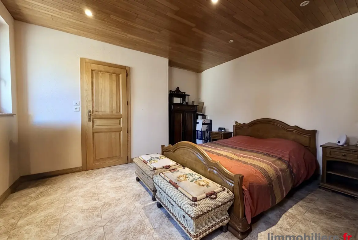 Maison à vendre à Saulxures avec potentiel d'extension et second logement 