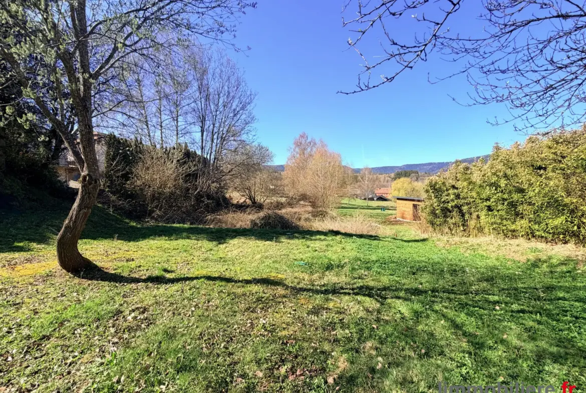 Maison à vendre à Saulxures avec potentiel d'extension et second logement 