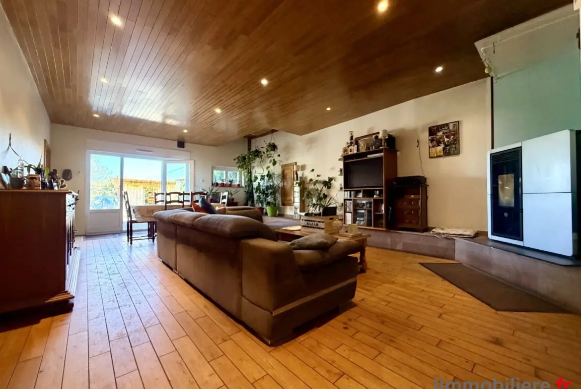 Maison à vendre à Saulxures avec potentiel d'extension et second logement 