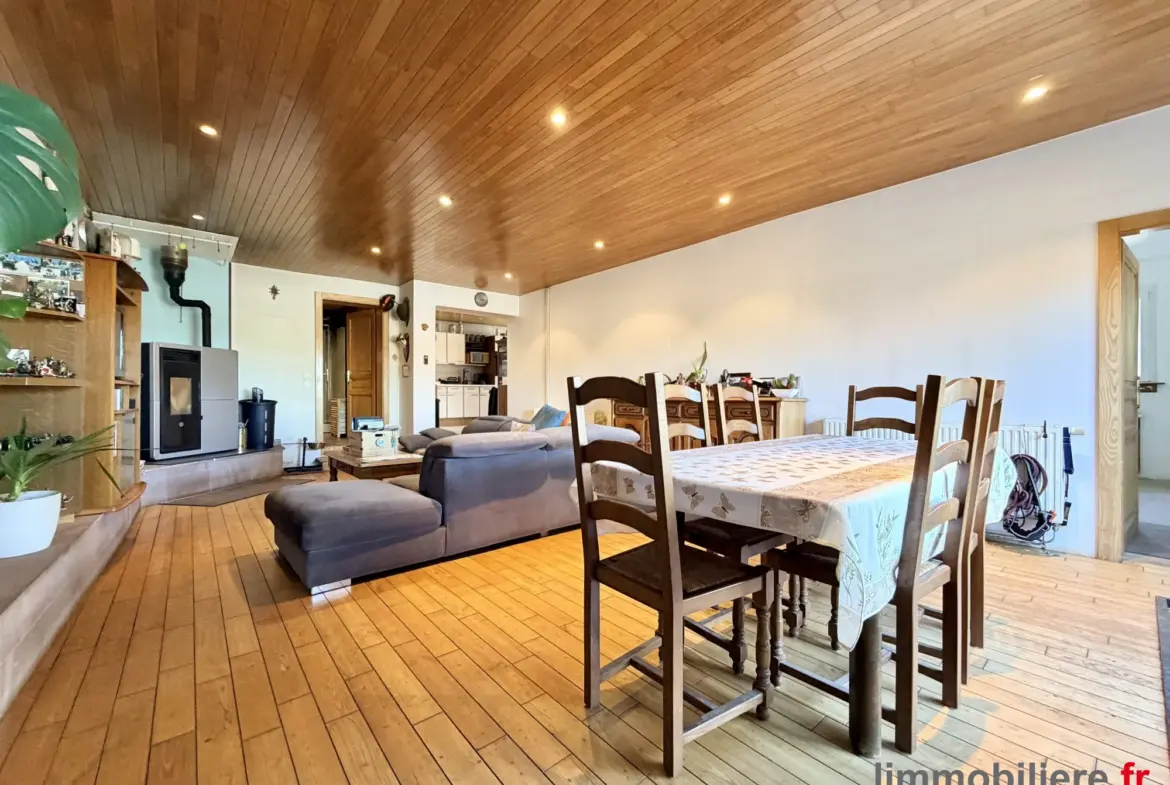 Maison à vendre à Saulxures avec potentiel d'extension et second logement 