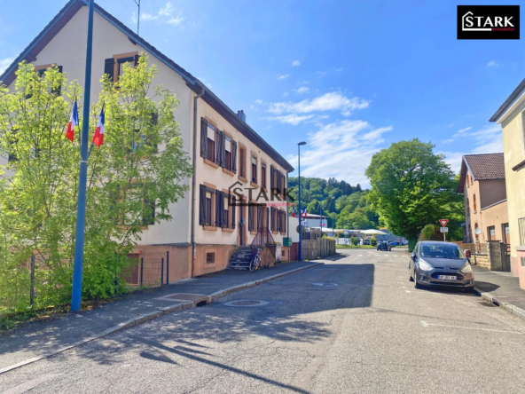 Appartement T2 de 41 m² à Valdoie avec cave et potentiel de rénovation