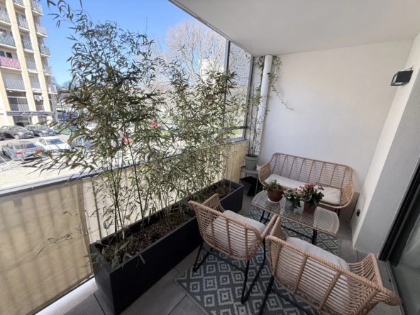 Appartement 3 pièces avec terrasse et parking à Nîmes - Avenue Jean Jaurès
