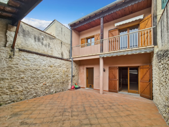 Belle maison de ville de 109 m² avec patio et balcon à Auch