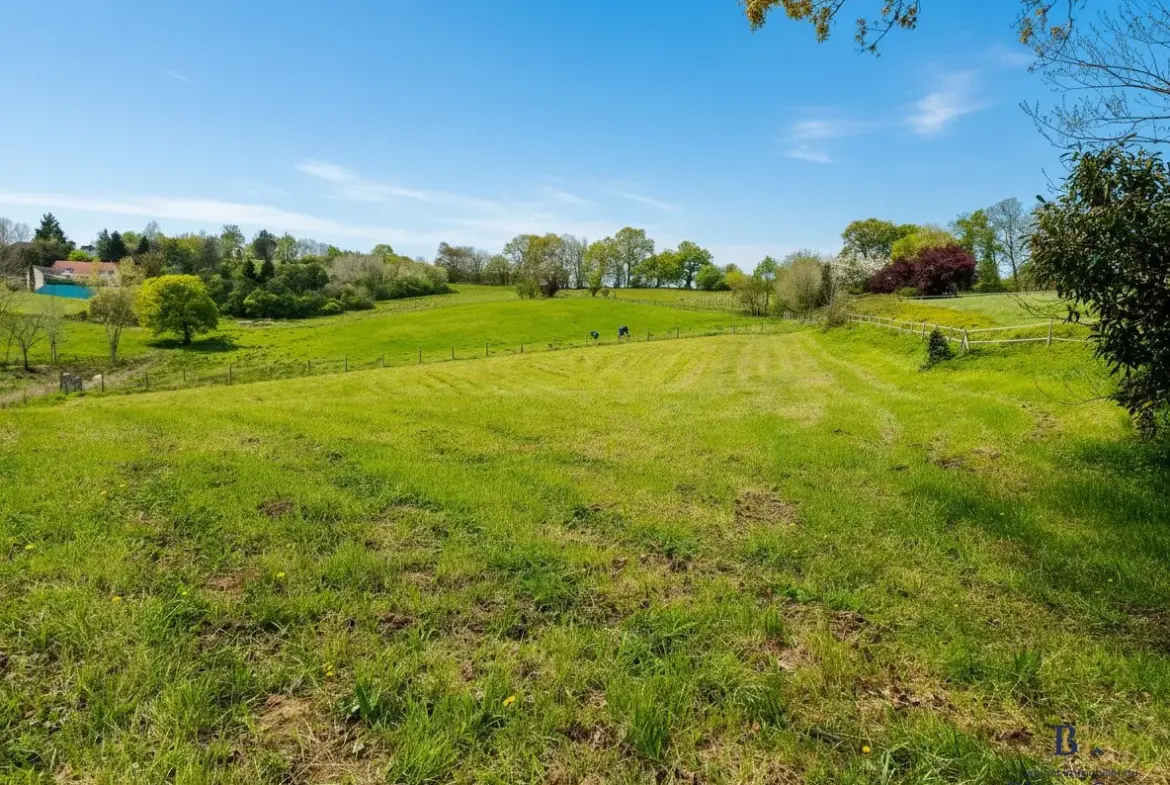 Terrain à vendre à Salies-de-Béarn dans une impasse calme de 2925 m² 