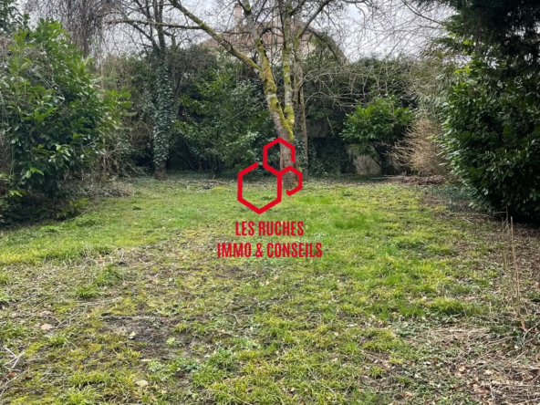 Terrain à vendre à Montévrain – Opportunité rare pour projet résidentiel