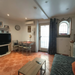 Maison de village avec DUH à Capestang – Opportunité d'investissement en Occitanie