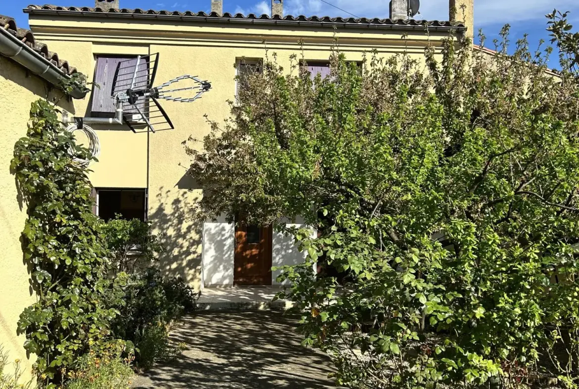 Maison à Limoux de 114 m² avec jardin et potentiel de rénovation 