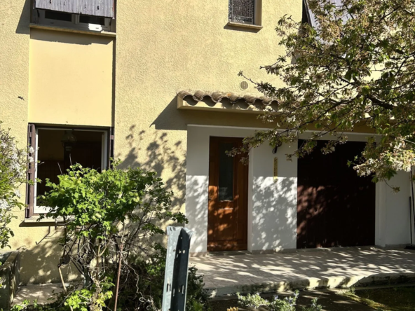 Maison à Limoux de 114 m² avec jardin et potentiel de rénovation