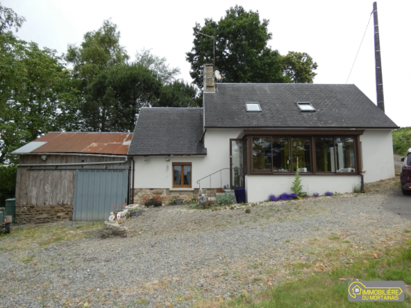 Charmante maison de campagne à Saint-Brice-de-Landelles, 75 m², terrain 1374 m²