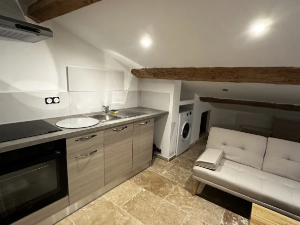 Studio rénové à vendre à Lambesc – Investissement clé en main
