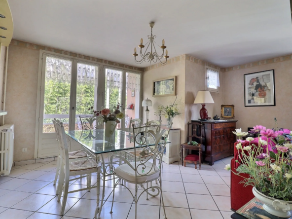Appartements T3 à Chamalieres avec parking et balcon – Résidence calme