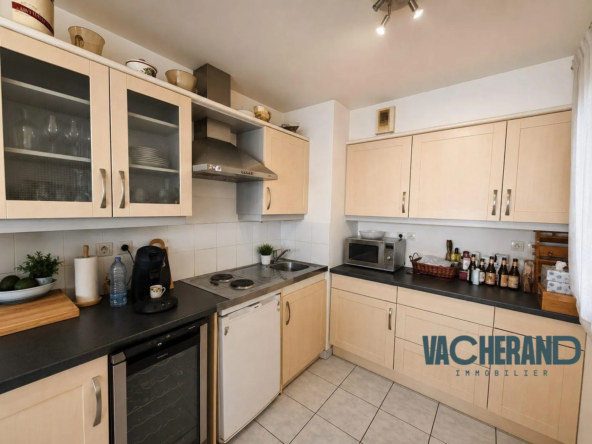 Investissement appartement T2 loué à Bailleul avec balcon et garage