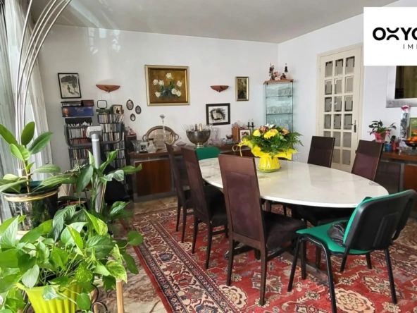 Apppartement T4 en viager occupé à Perpignan avec parking et loggia