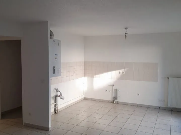 Appartement T3 avec jardin, terrasse et garage à Cluses - Rez-de-chaussée