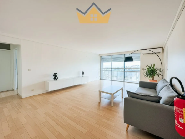 Spacieux appartement T4 au Lamentin avec balcon et cave