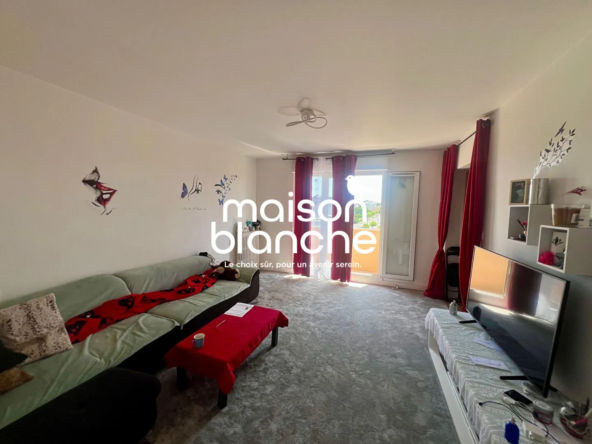 Appartement 4 pièces à Saint Maixent-l'École - Investissement locatif avec rendement de 7.3%