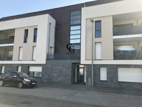 Appartement T2 à Vertou avec locataire, balcon, parking et faible charges